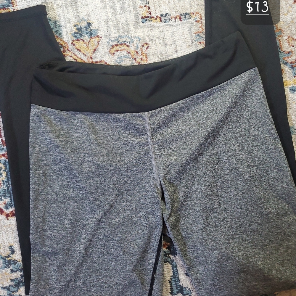Athletic leggings